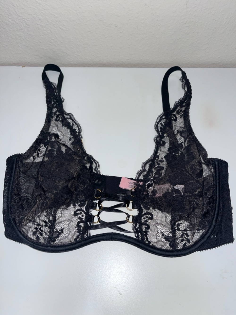 Agent Provocateur Essie Floral Lace Plunge Bra with Crisscross Detail 34DD - Picture 4 of 13